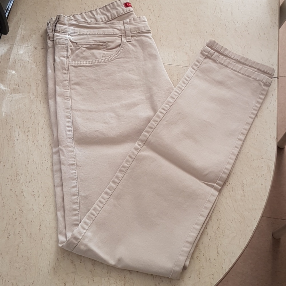 Zara Man khakis 32 waist